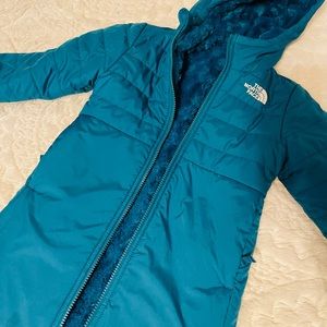 The North Face Reversible Mossbud Swirl Jacket